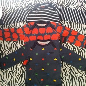 NWT!! set of 3 long sleeve onsies
